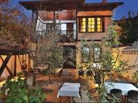 Gul Evi Konagi 