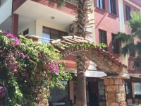 Helene Apart Hotel 