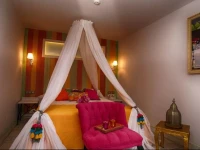 Assos Dionysos Hotel 