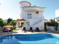 Three-Bedroom Holiday home Belek/Antalya with an Outdoor Swimming Pool 07 