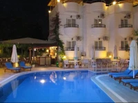 Hotel Cavus Apart 