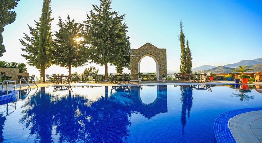 Manastir Hotel & Suites 