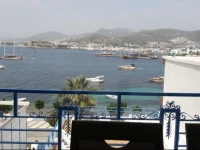 Poyrazs Beachfront Luxury Apartments 