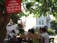 Uysal Pansiyon 