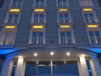 Tugcu Hotel Select 