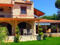 Anemo Hotel 