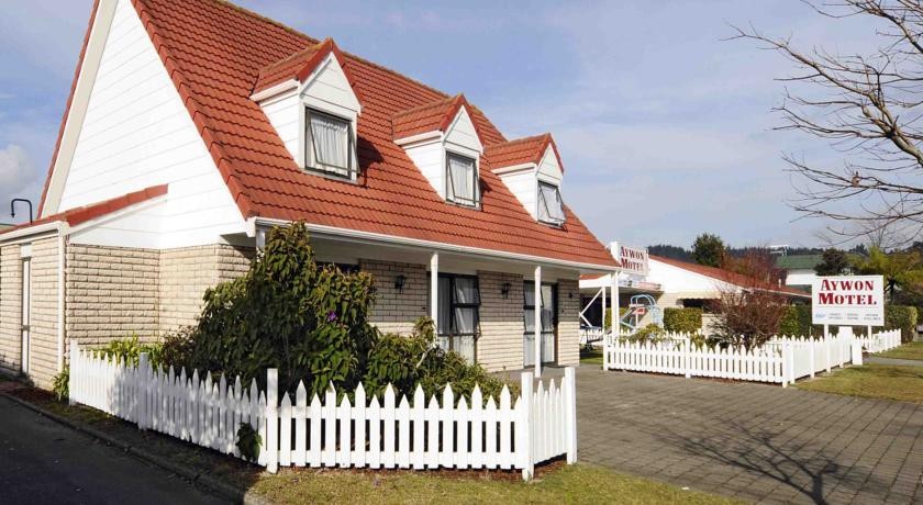Aywon Motel 4*