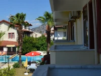 Erasmus Apart Hotel 