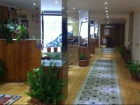 TJs Hotel 