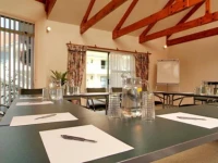 Coachman Motor Inn 4*