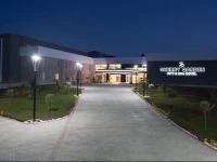 Cherry Garden City & Spa Hotel 