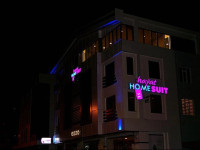 Hayat Home Suite