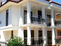 Aqua Marine Apartments 