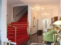Huri & Nuri Hotel 