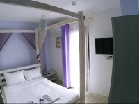 Menendi Hotel 