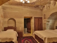 Family Cave Suite Hotel 