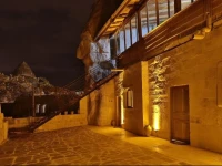 Garden Cave Hotel 