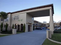 Tuscany Villas Motor Inn 