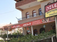 Ozlem Pension and Restaurant 