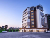 Elara Hotel 