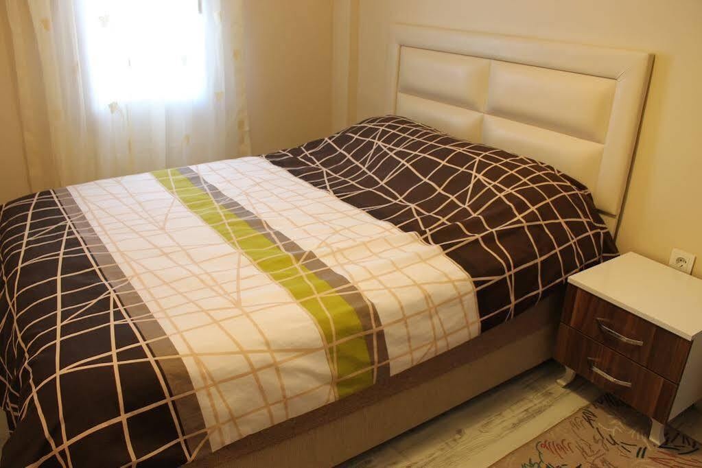 Bed Red Homes 
