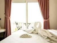 Issos Otel 