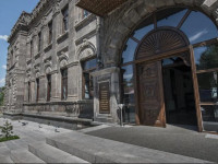 Cheltikov Hotel