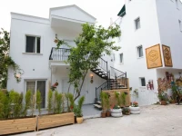8 Pansiyon 