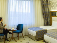 Carmine Otel