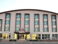 Work & Home Hotel Suites 