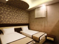Azd House Hotel 