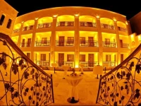 Izala Boutique Hotel 4*