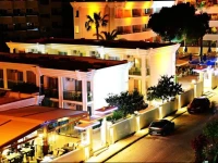 Banu Hotel Luxury 