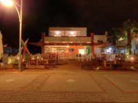 Meggs Bodrum Beach Restaurant & Hotel 
