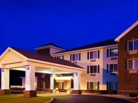 Holiday Inn Express Hotel and Suites Acme-Traverse City 2*
