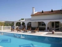 Liberta Guesthouse 