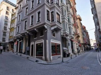 Arart Hotel 