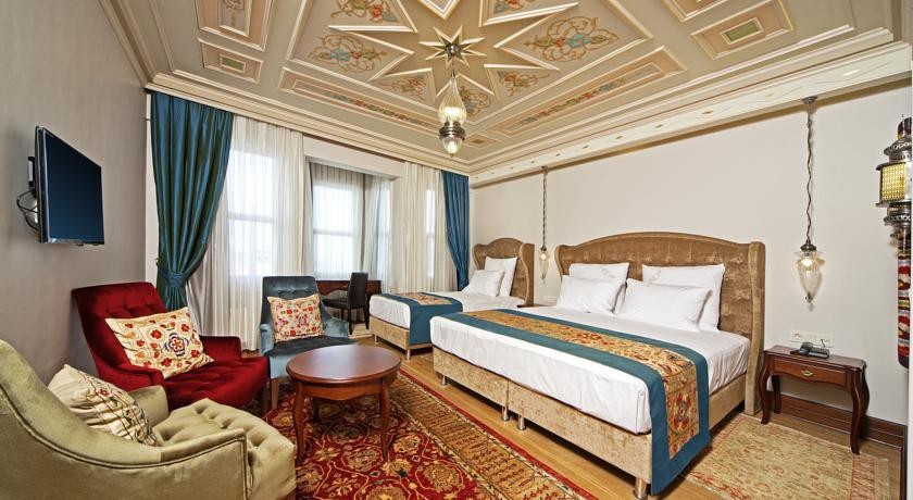 Azade Premier Hotel 