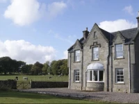 Montrave House Bed and Breakfast 