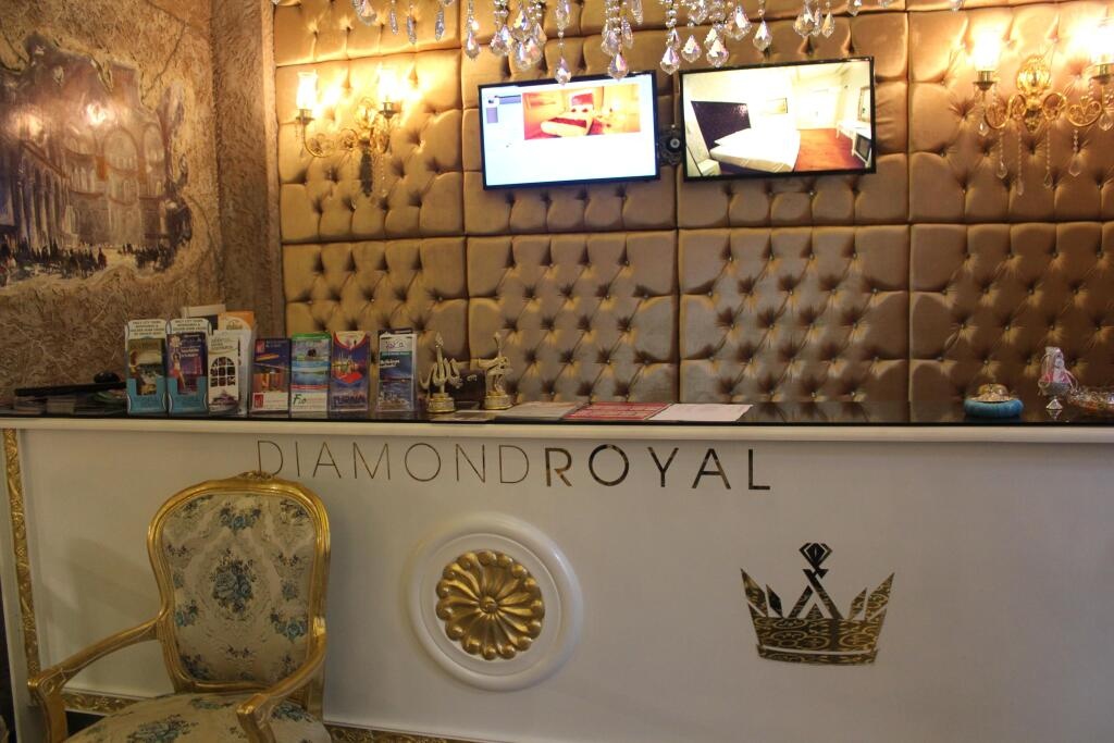 Diamond Royal Hotel 3*