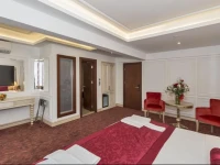 Eskar Hotel 