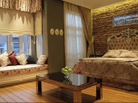 Frida Suites 