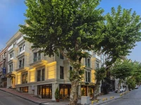 Grand Naki Hotel 4*