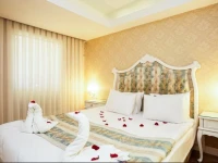 Moss Suites Residence 