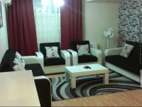 Red Apple Apartment 