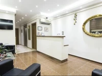 Zendy Suite Hotel 