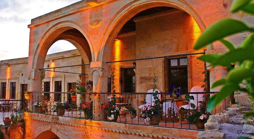 Assiana Cave Hotel 