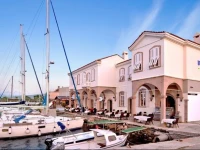 Urla Pier 