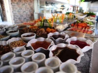 Yucel Hotel 