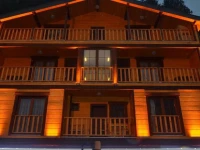 Elif Inan Motel 